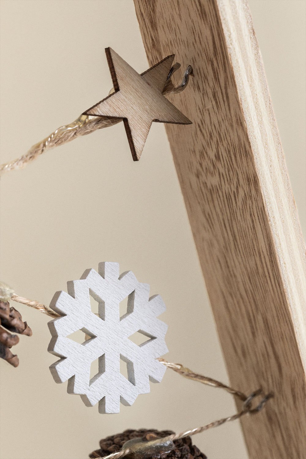 Albero di Natale in legno con luci LED Niorb
