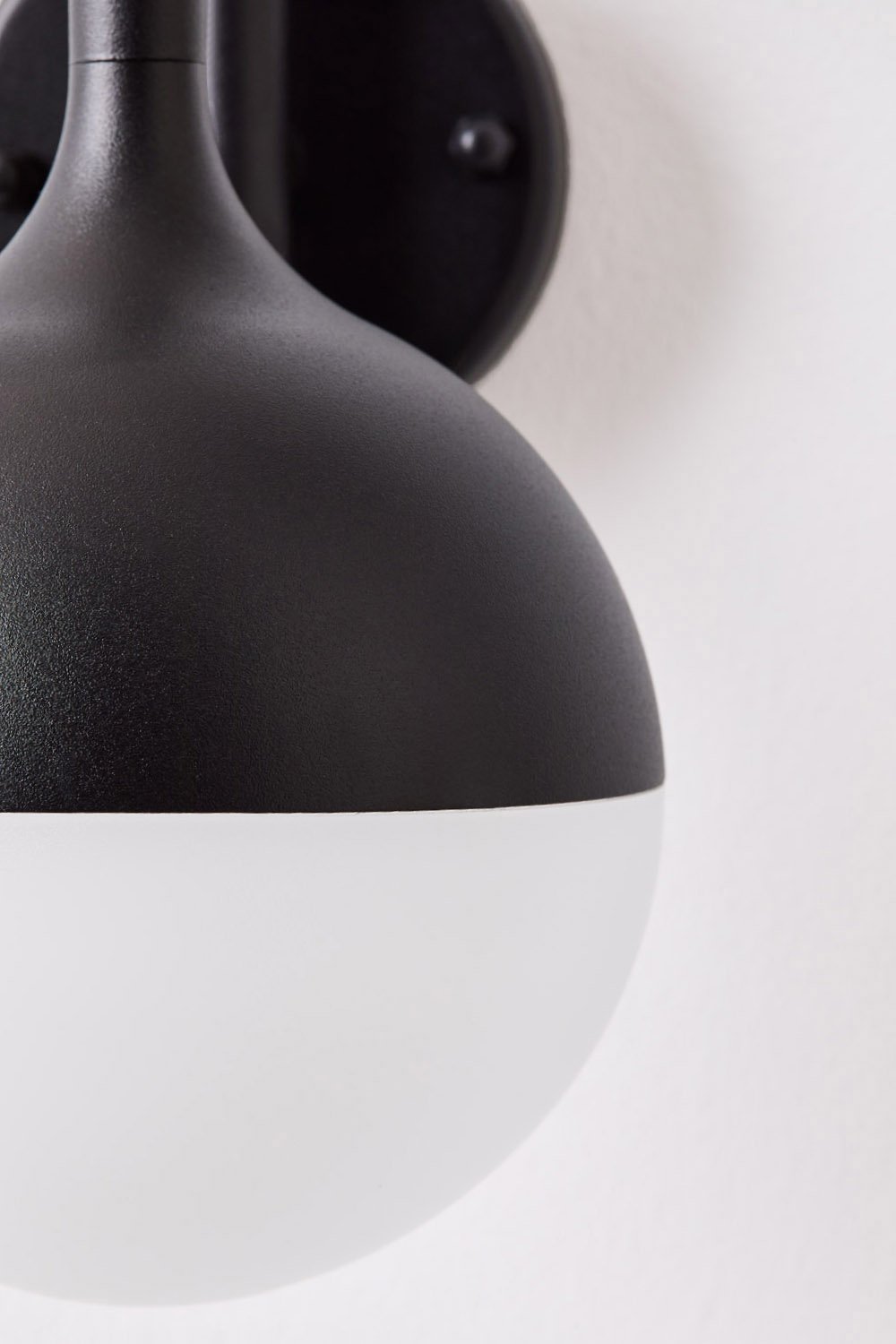 Lampada da parete a LED da esterno Uveron in alluminio