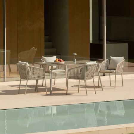 Arhiza Classic tavolo rettangolare 160x90 cm e 4 sedie da giardino in alluminio