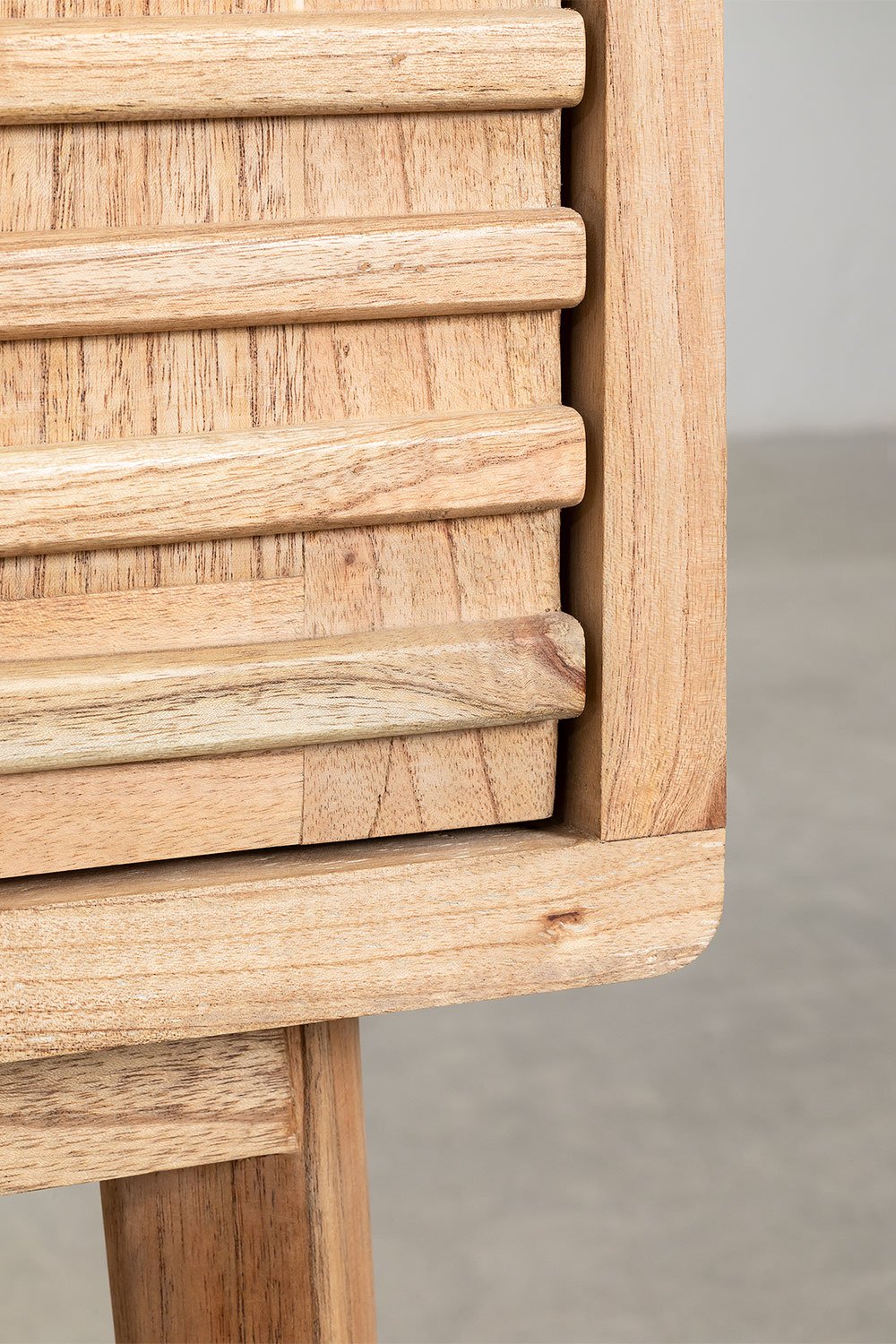 Armadio in legno Deleyna