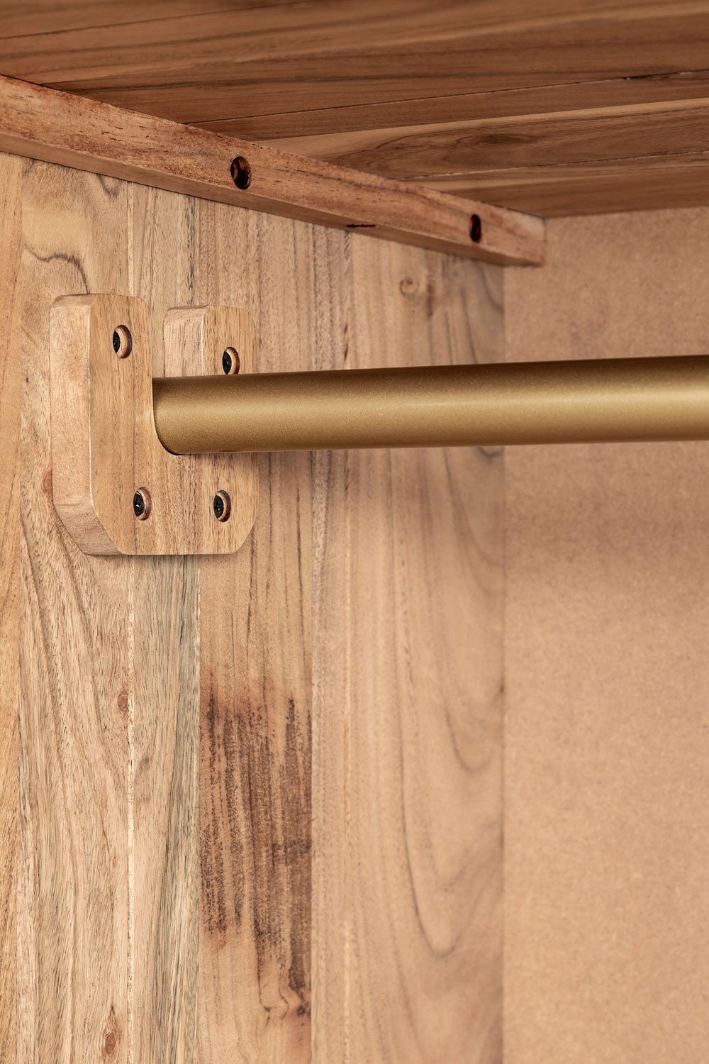 Armadio in legno di acacia Petter