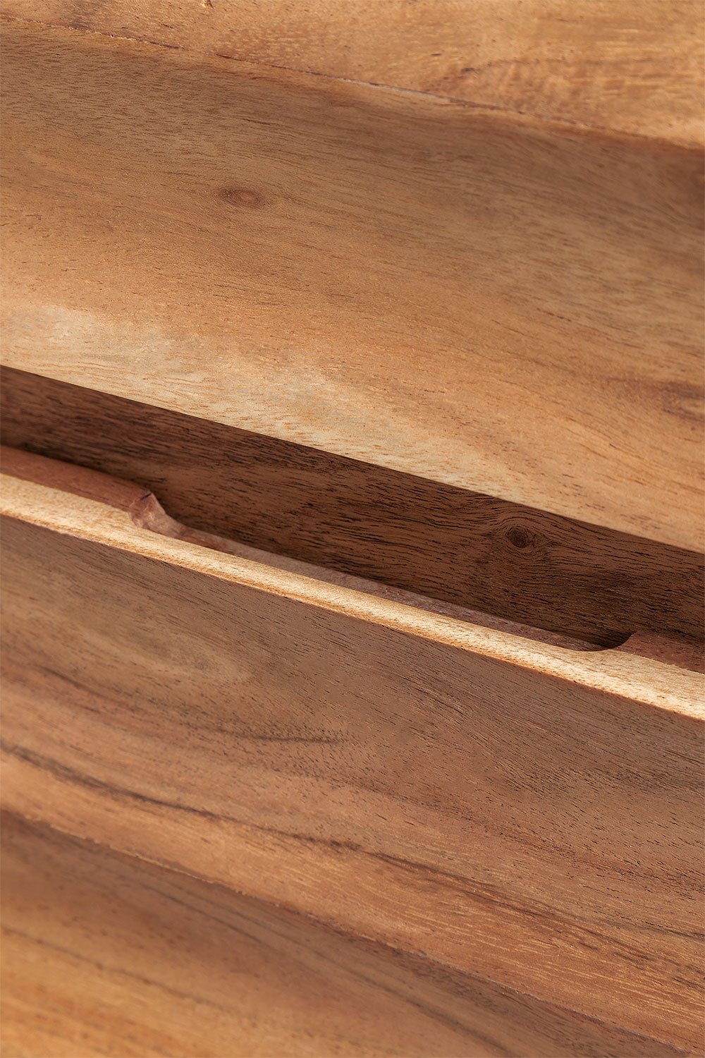 Cassettiera Petter in legno di acacia