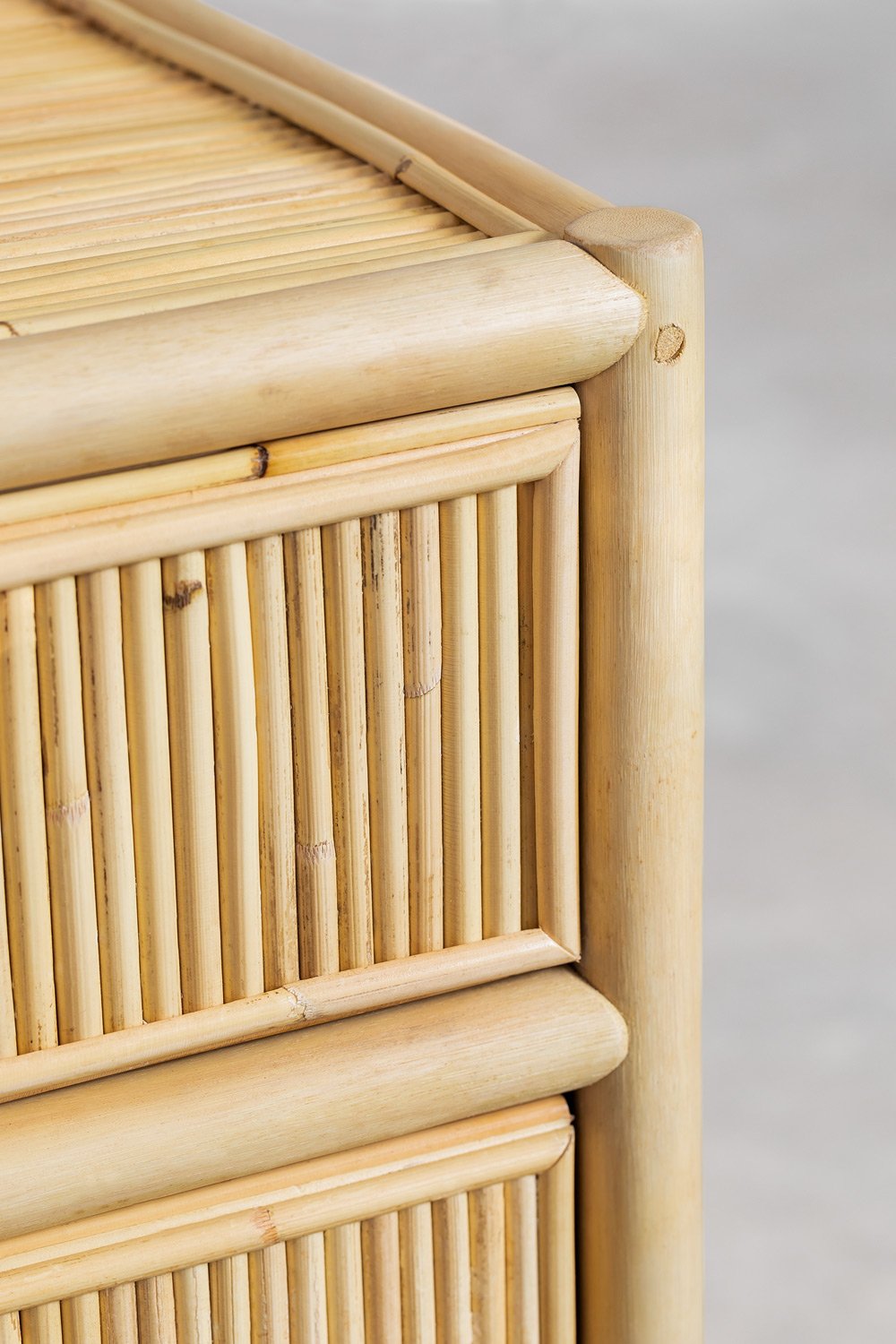 Cassettiera in Rattan Leiremy