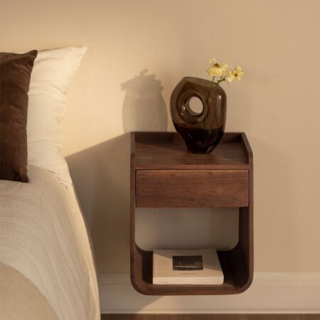 Comodino 35x35 cm in legno di acacia Berigem