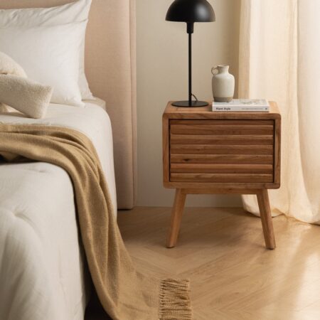 Comodino in legno Deleyna