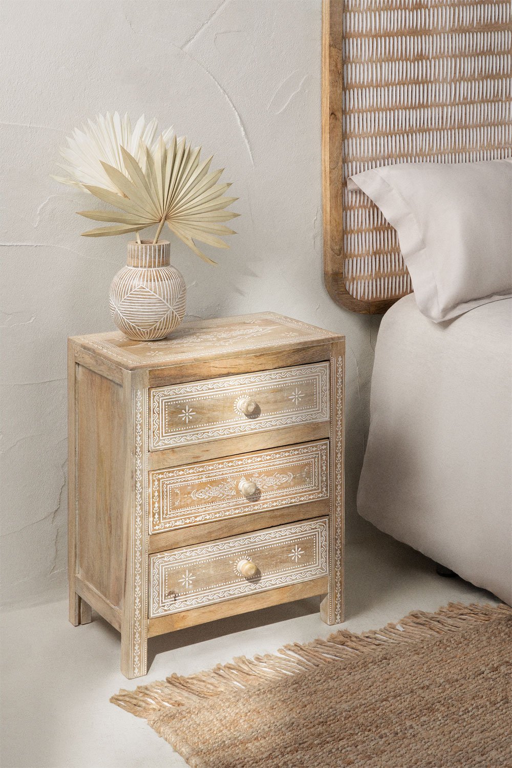 Comodino in legno di mango Bakam