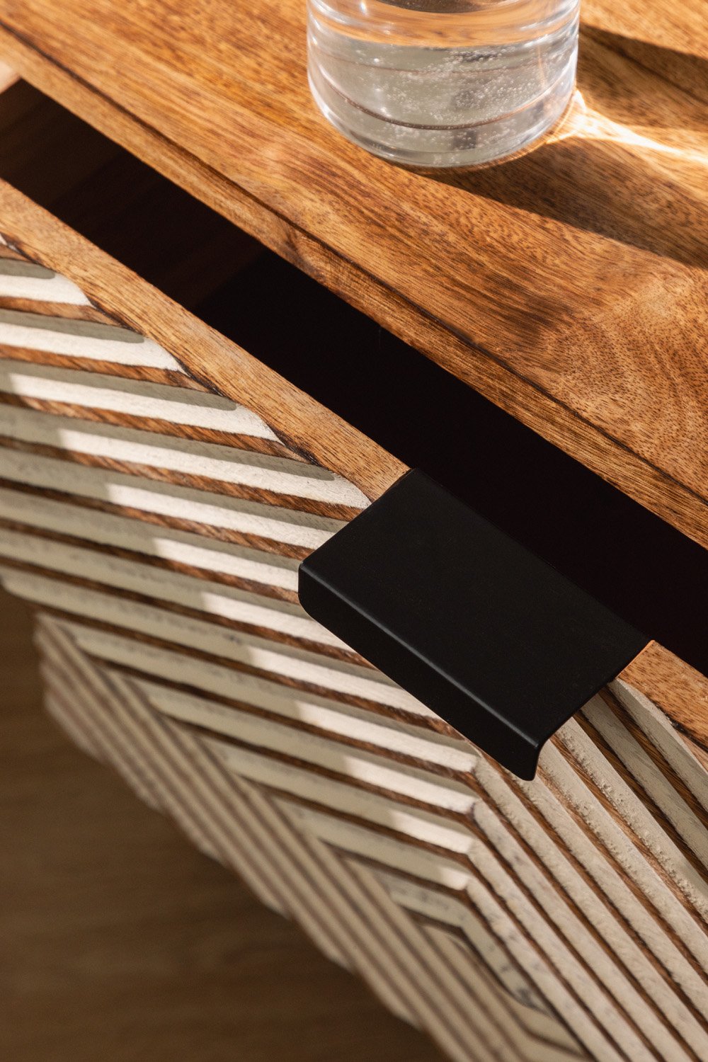 Comodino in legno di mango Balary
