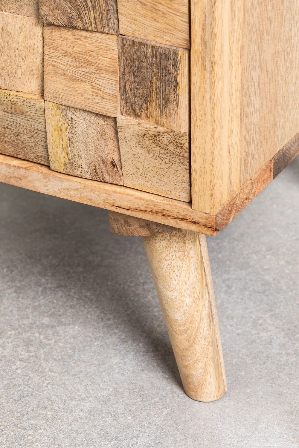 Comodino Jaralson in legno di mango