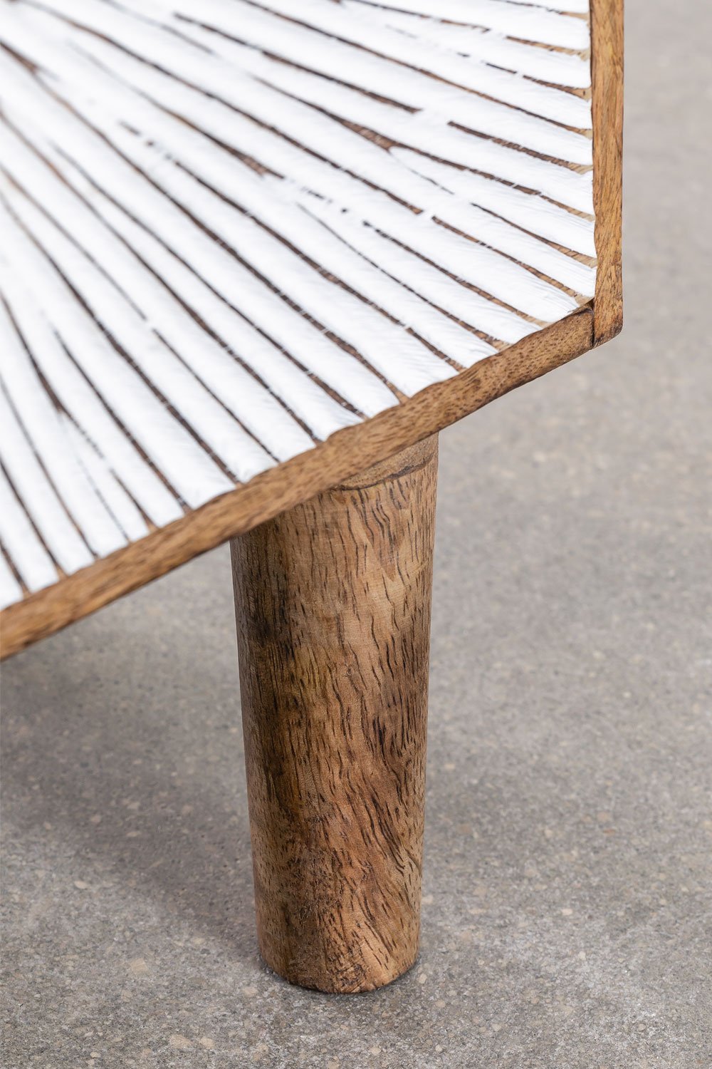 Comodino Kaobany in legno di mango