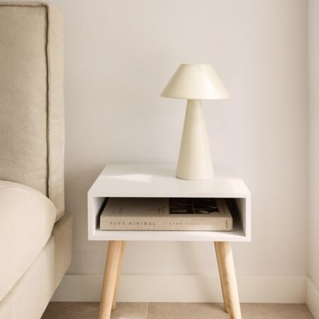 Comodino rettangolare 40x35 cm in legno Zente