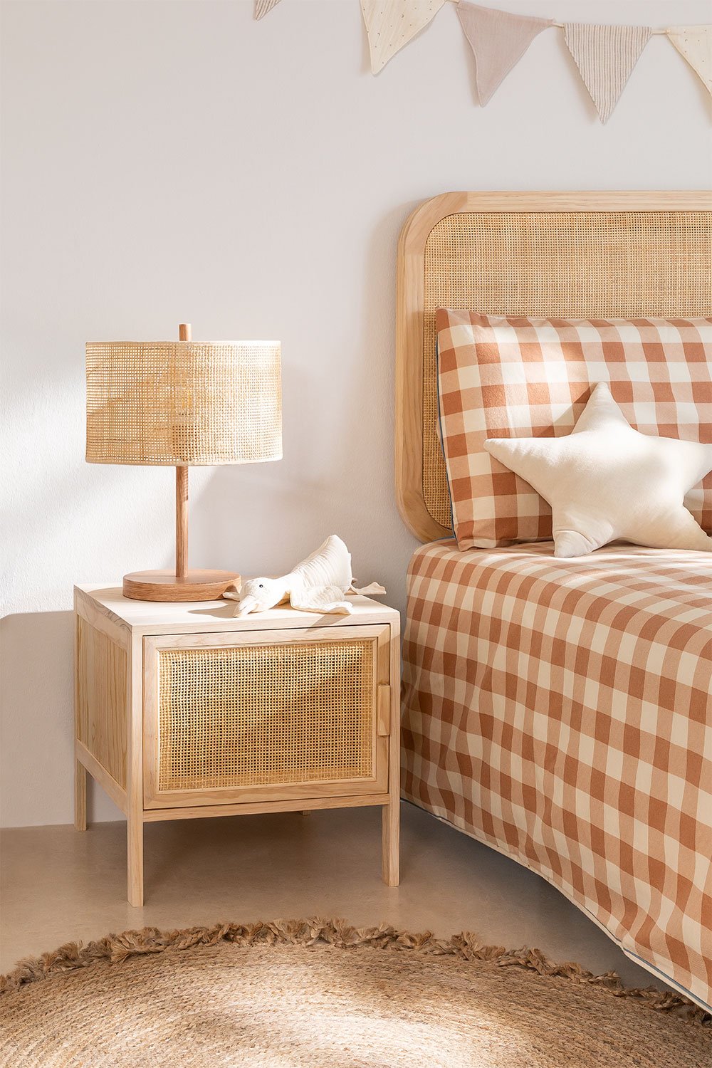 Comodino in rattan e legno Reyna Natural Kids