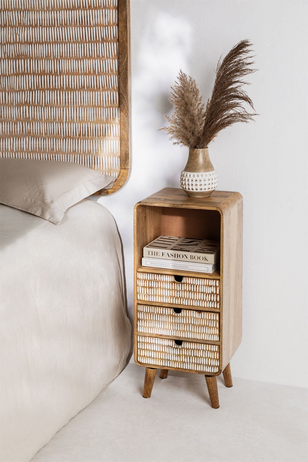 Confezione da 2 comodini con 3 cassetti in legno di mango Yulara