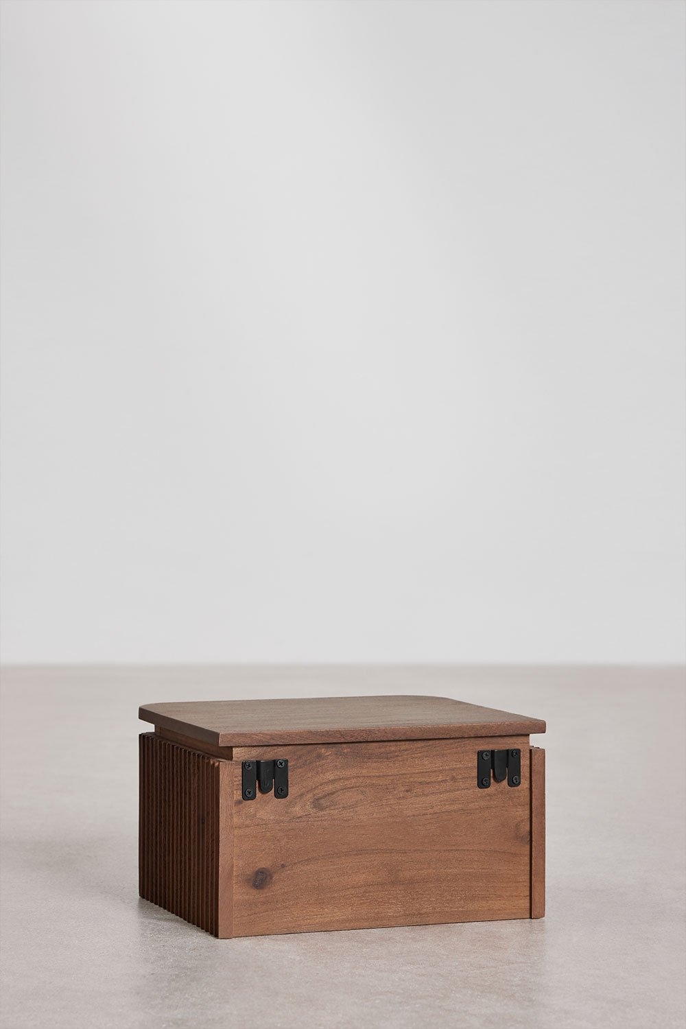 Confezione da 2 comodini sospesi 35x30 cm in legno di acacia Biljandi