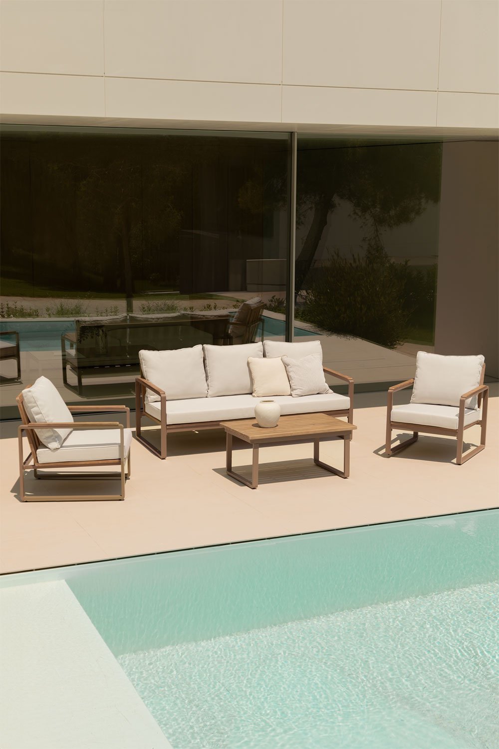 Confezione da 2 Poltrone da Giardino Giselle in Alluminio e Legno di Acacia