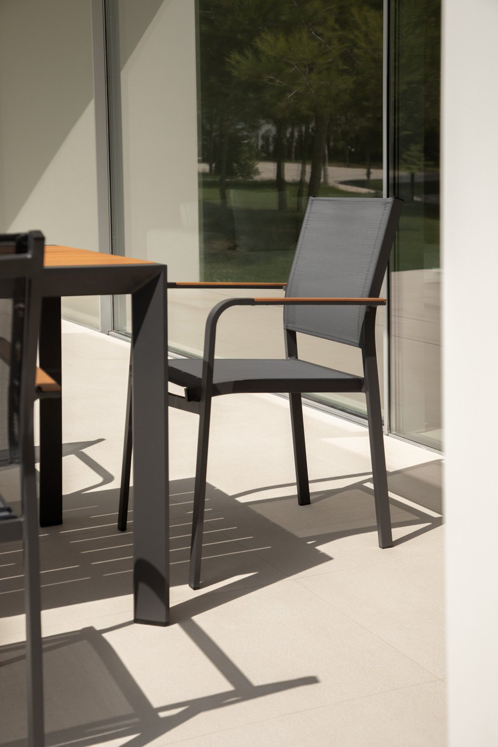 Confezione da 2 sedie da giardino impilabili in alluminio Archer