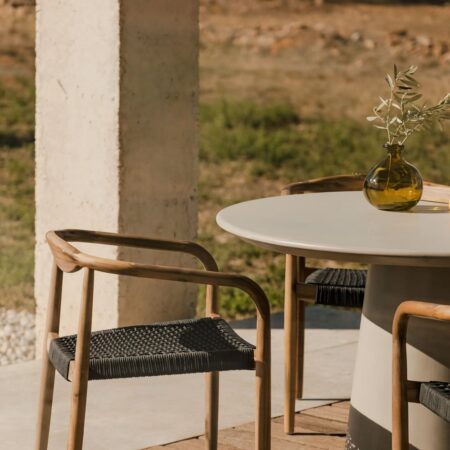 Confezione da 2 sedie da giardino in legno di acacia e corda intrecciata Mallory