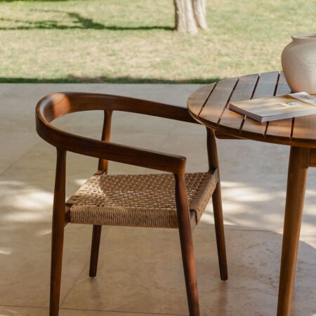 Confezione da 2 sedie da giardino in legno di teak Visby