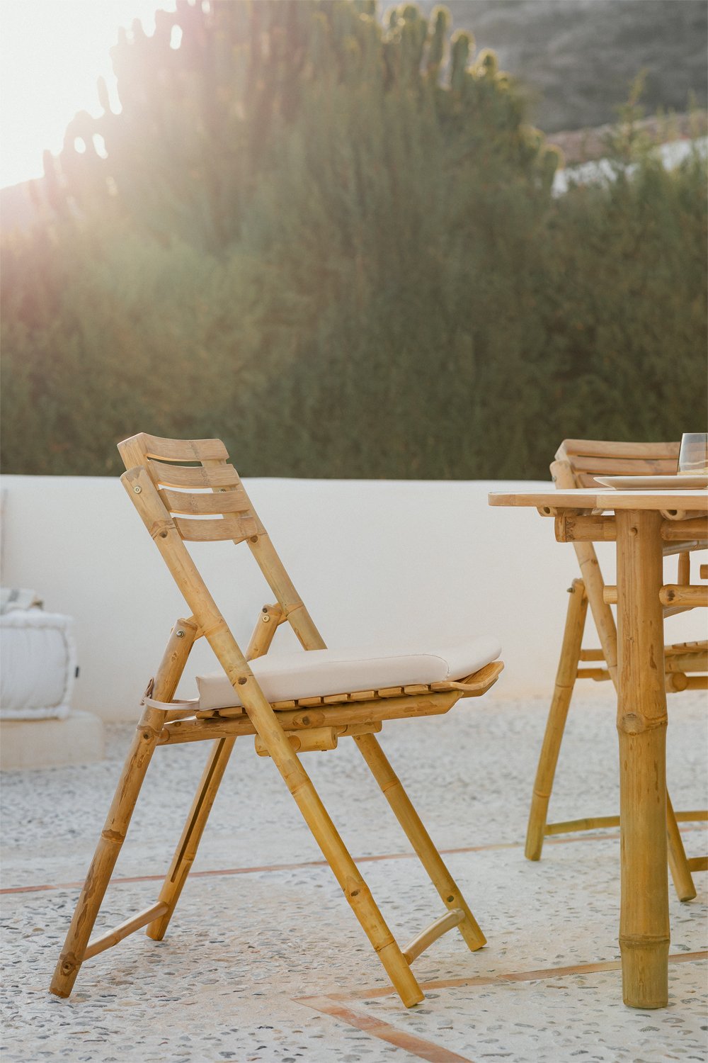 Confezione da 2 sedie da giardino pieghevoli in bambù Nelida