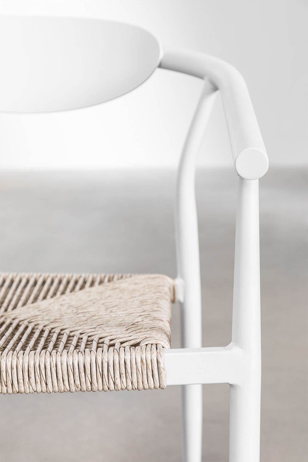 Set di 2 sedie da pranzo impilabili con braccioli in alluminio e rattan sintetico Marsha