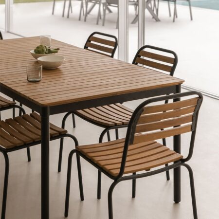 Confezione da 2 sedie da pranzo impilabili in acciaio e legno di acacia Artus