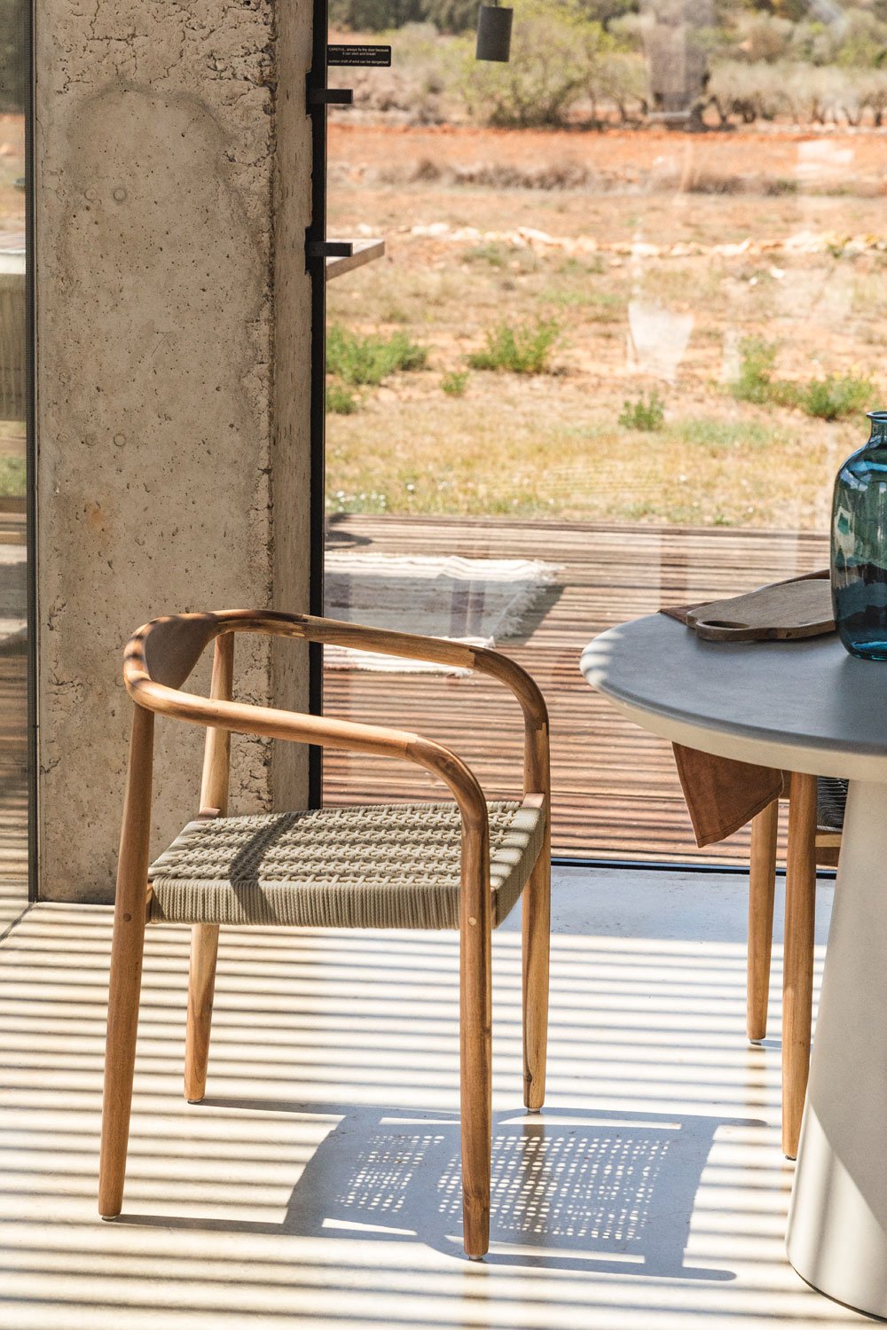 Confezione da 2 sedie da pranzo in legno di acacia e corda intrecciata Mallory