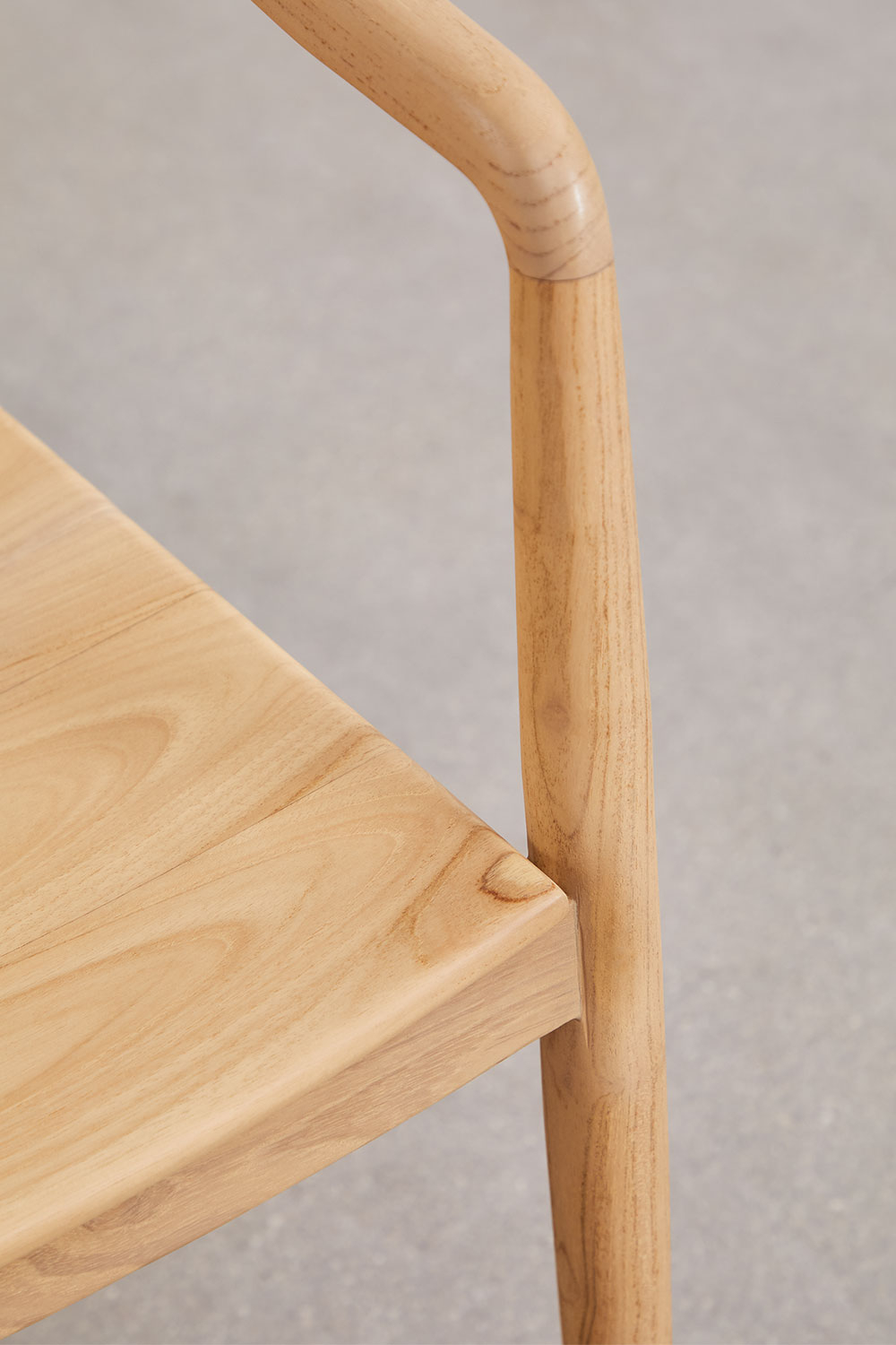 Confezione da 2 sedie da pranzo Rokan in teak con braccioli