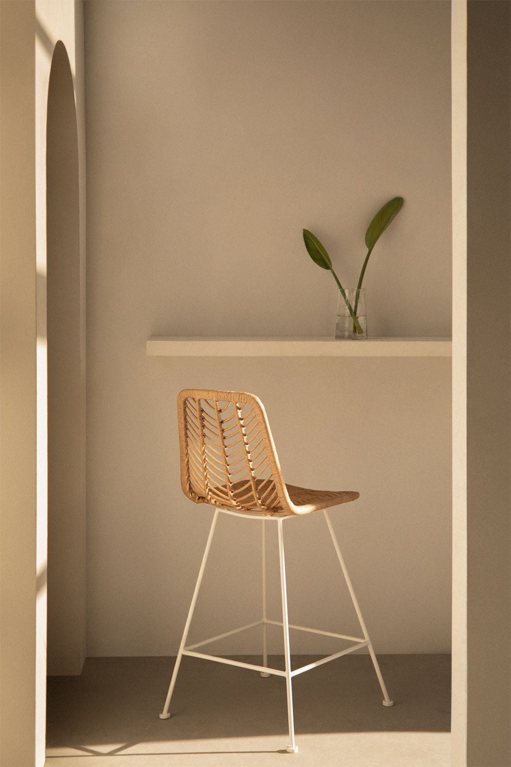 Confezione da 2 sgabelli alti in rattan sintetico Gouda naturale