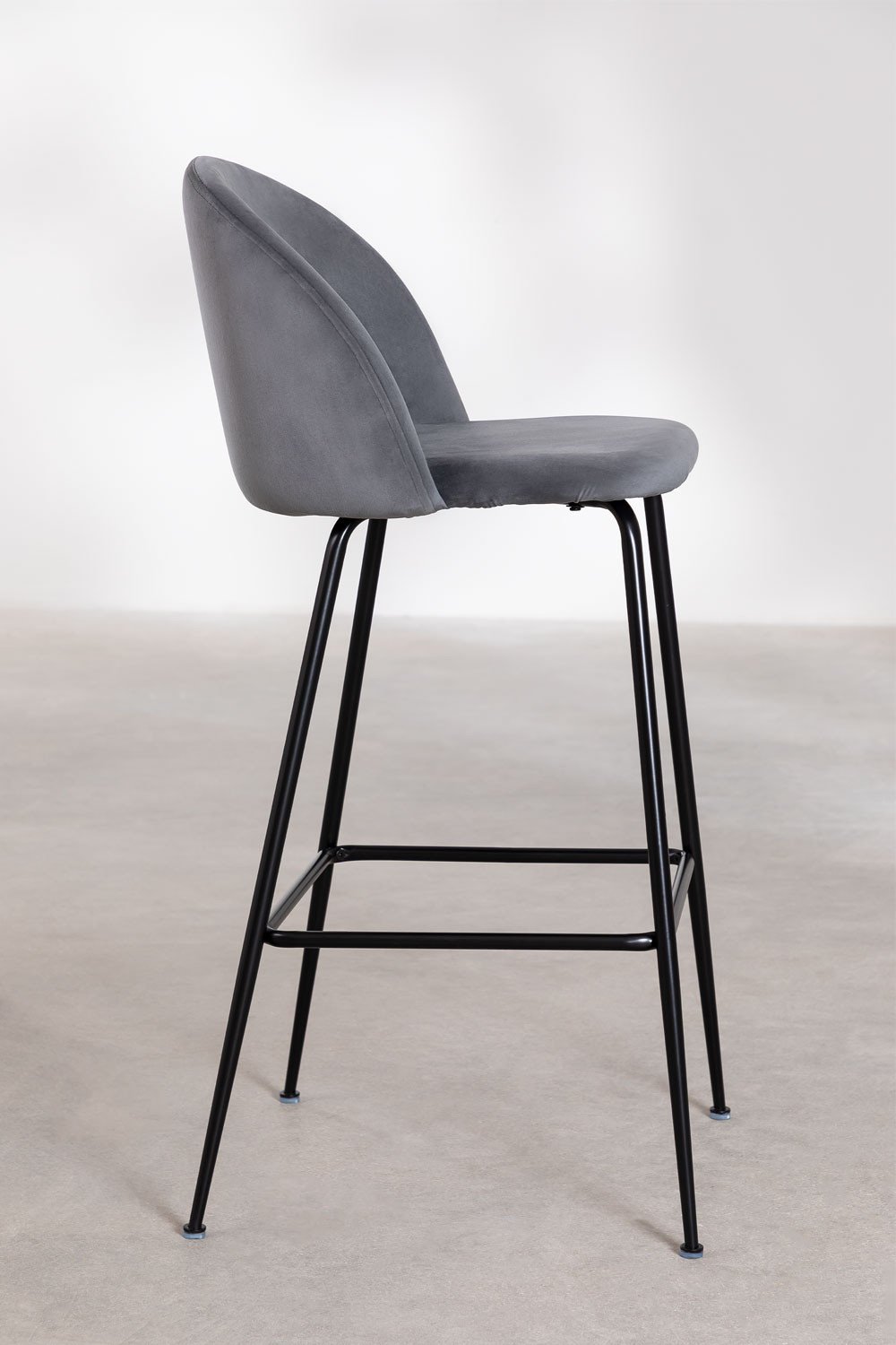 Confezione da 2 sgabelli alti in velluto Kana Design
