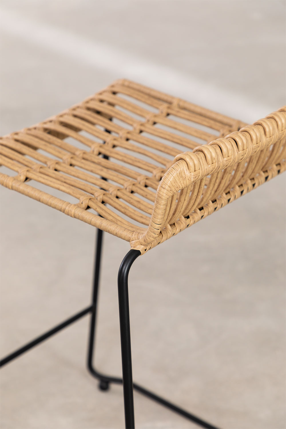 Pack 2 sgabelli da giardino alti in rattan sintetico Aroa
