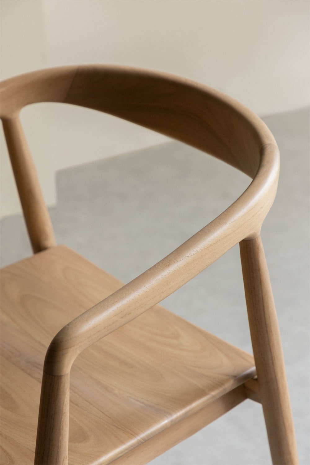 Confezione da 4 sedie da pranzo Rokan in teak con braccioli