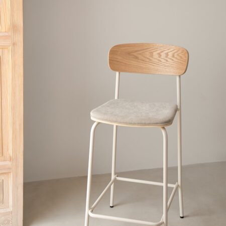 Confezione da 4 sgabelli alti (66,5 cm) Wilpier