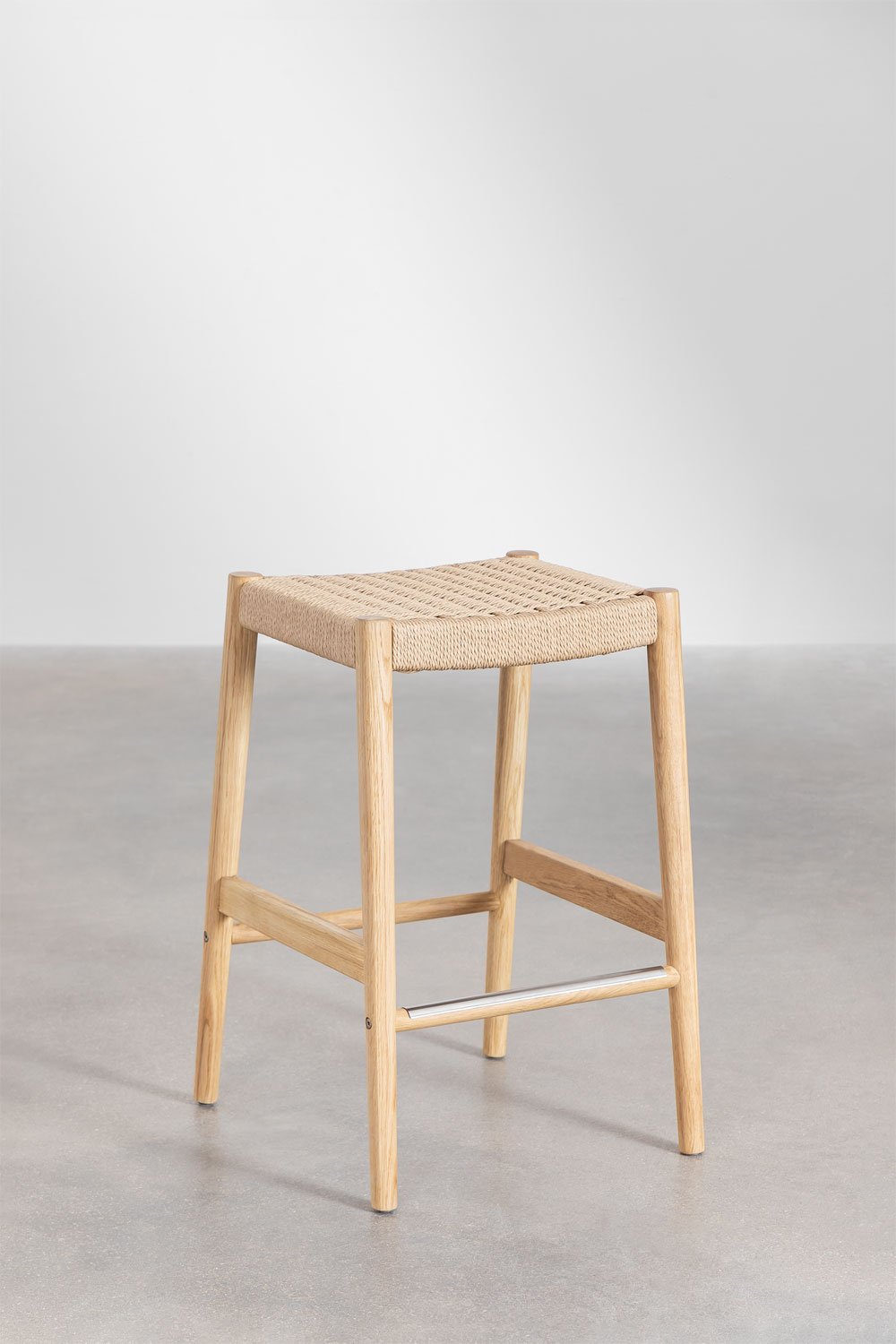 Confezione da 4 Sgabelli Alti in Legno di Rovere e Corda Intrecciata (66 cm) Mara