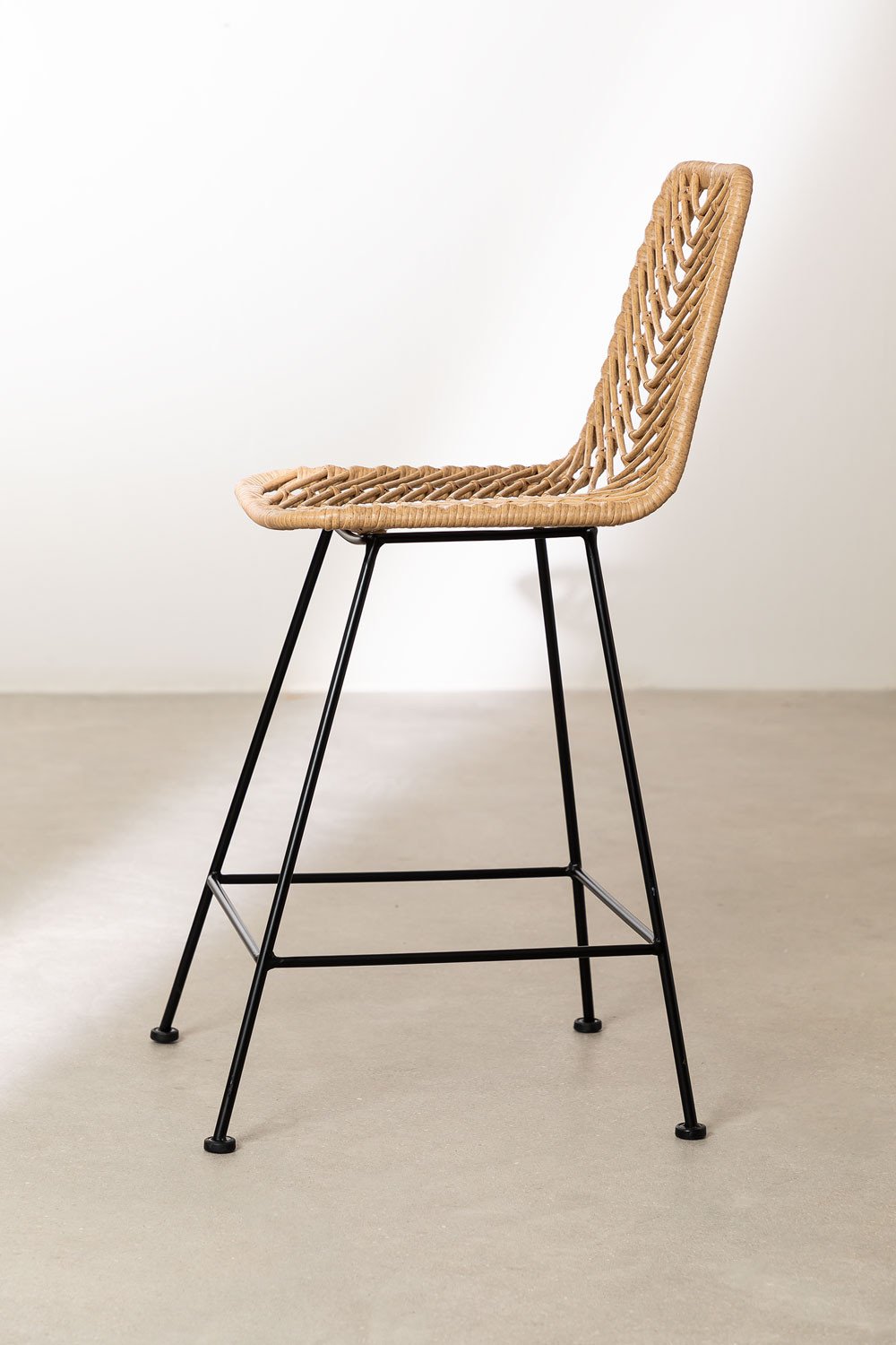 Set di 4 sgabelli alti da giardino in rattan sintetico Gouda naturale