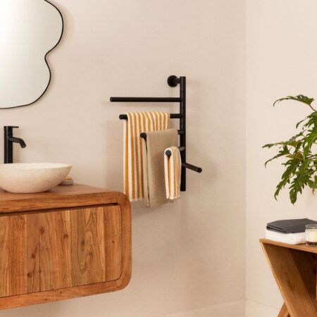 CREATE - WARM TOWEL MINIMAL - Scaldasalviette elettrico con barre girevoli 180º