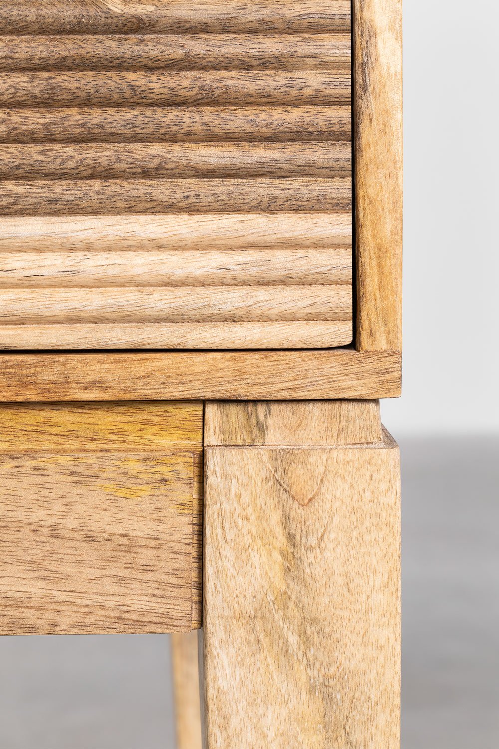 Credenza alta in legno di mango Baty Design