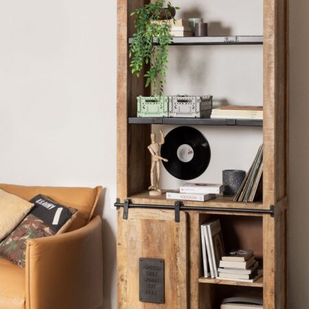 Credenza Uain in legno di mango con quattro cassetti