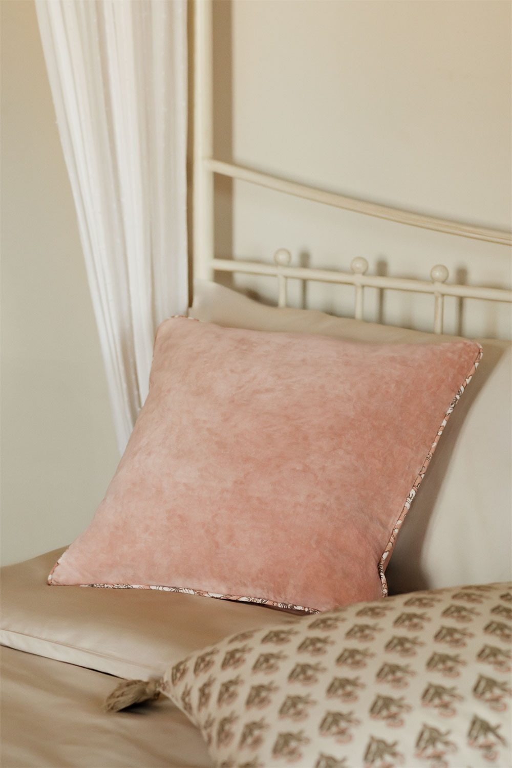 Cuscino quadrato in velluto (45x45 cm) Arjona