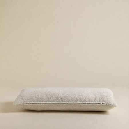 Cuscino rettangolare in shearling (70x30 cm) Borjan