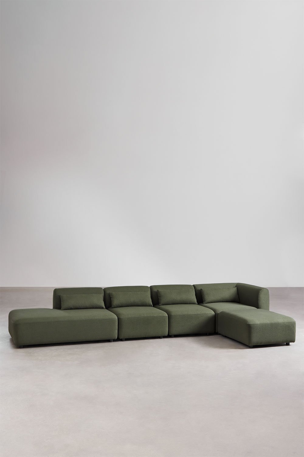 Divano angolare componibile in 4 pezzi con chaise longue sinistra e pouf Fogler