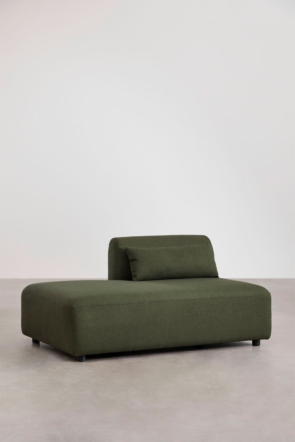 Divano angolare componibile in 4 pezzi con chaise longue sinistra e pouf Fogler
