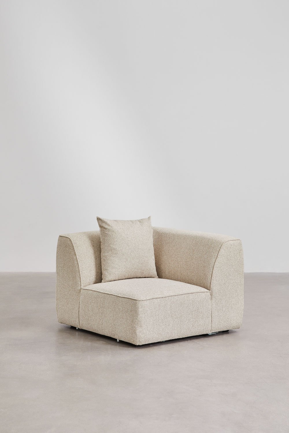Divano modulare angolare a 2 pezzi con chaise longue destra e pouf rivestito Cardea