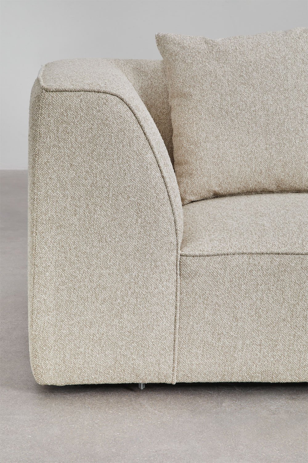 Divano modulare angolare a 2 pezzi con chaise longue destra e pouf rivestito Cardea
