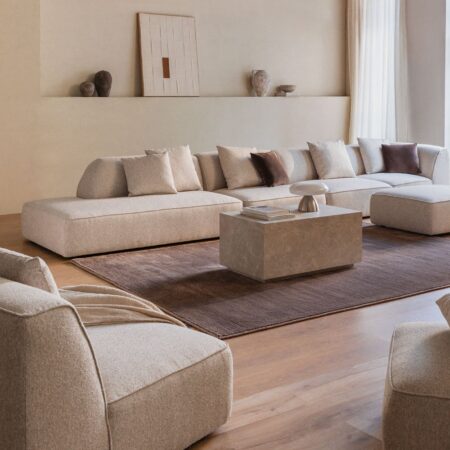 Divano modulare angolare a 4 pezzi con chaise longue sinistra e pouf rivestito Cardea