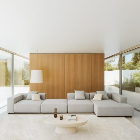 Divano modulare con chaise longue destra a 3 pezzi con bracciolo alto e pouf (â†”ï¸Ž480 cm) Bruna