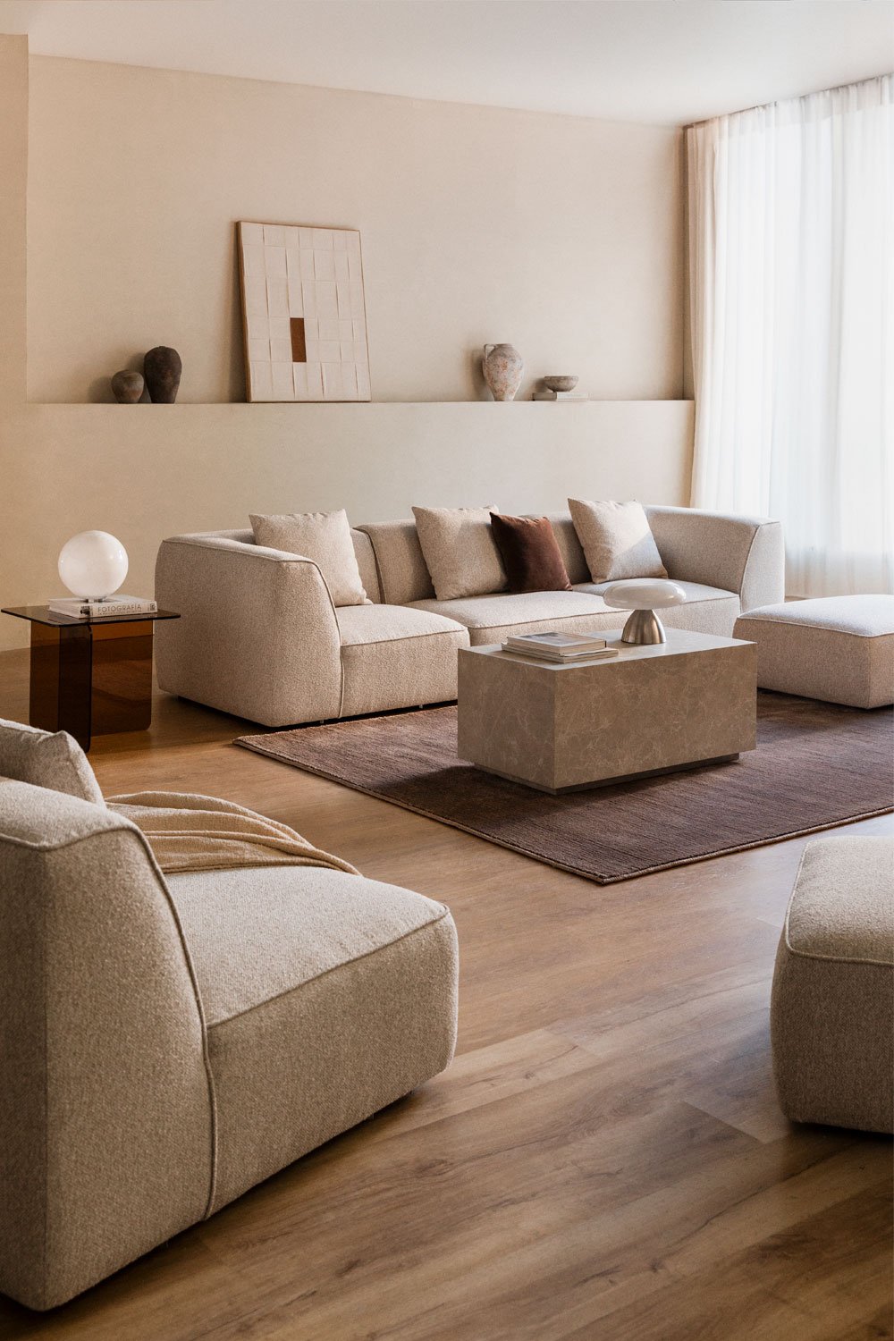 Divano modulare a 3 pezzi con pouf rivestito Cardea