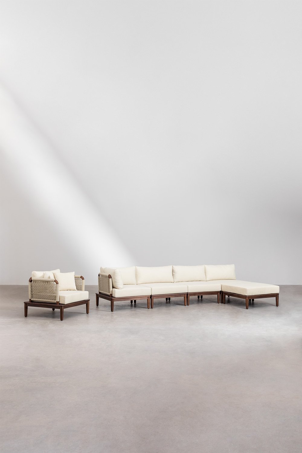 Set Giulia divano angolare componibile 4 pezzi con pouf e poltrona in legno di acacia