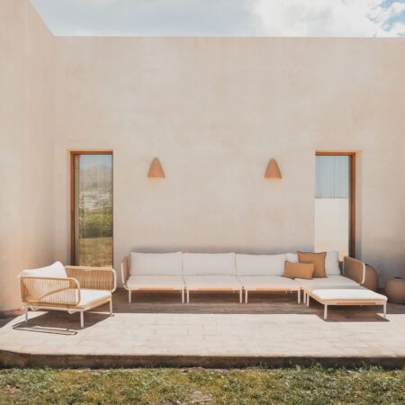 Divano da giardino componibile in 4 pezzi con 2 poltrone angolari, pouf e poltrona Roubly