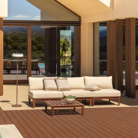 Set da giardino Giulia con divano componibile 3 pezzi e tavolino in legno di acacia