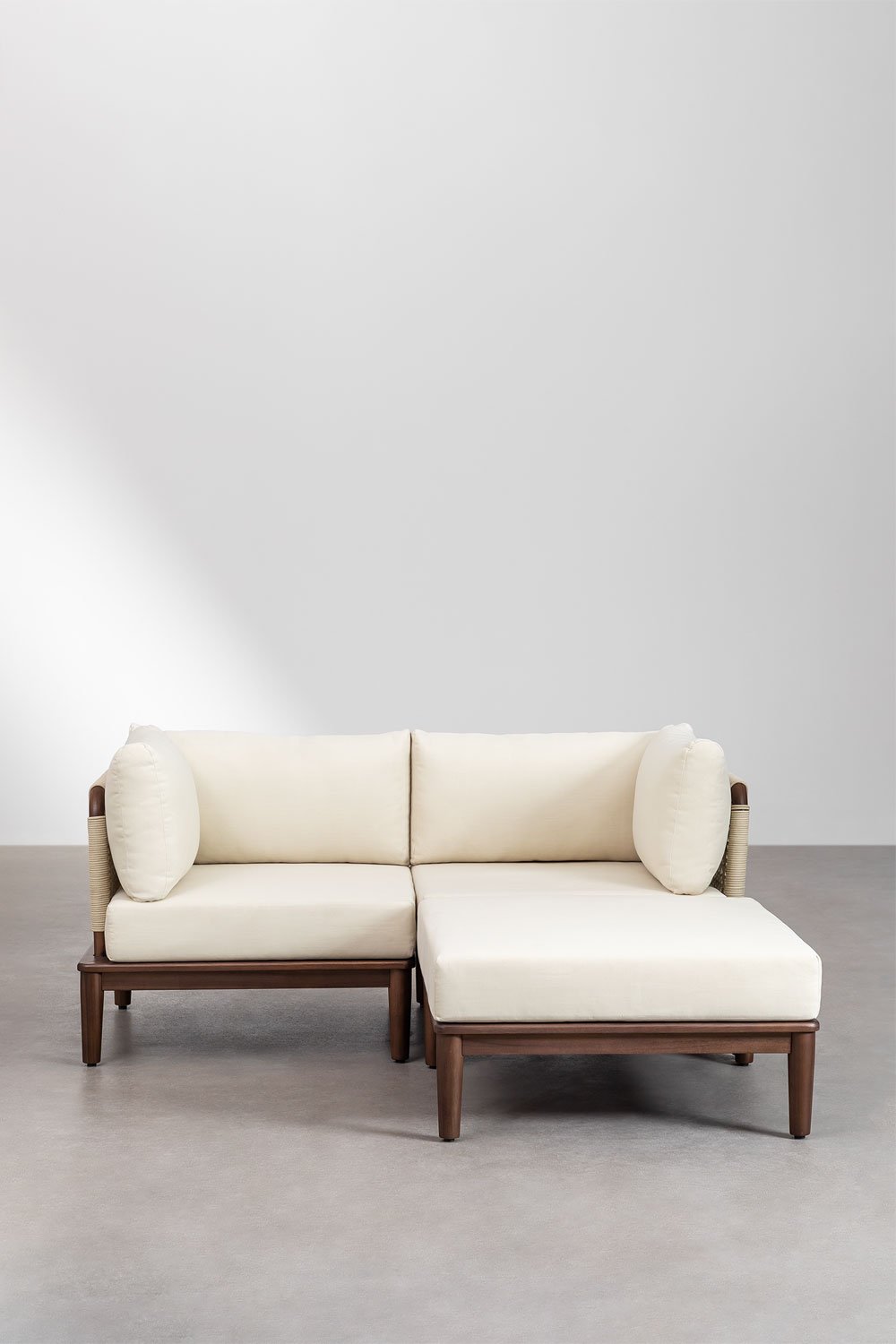 Divano da giardino componibile Giulia 2 pezzi con 2 poltrone angolari e pouf in acacia