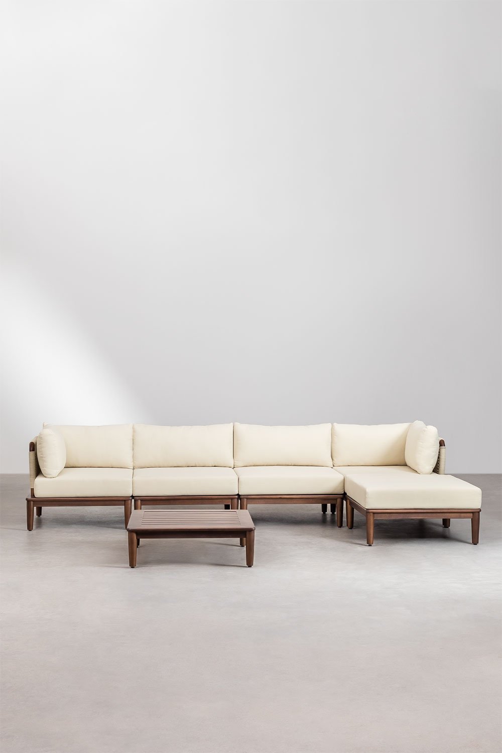 Set di divani da giardino modulari Giulia 4 pezzi con 2 poltrone angolari, tavolino e pouf in legno di acacia